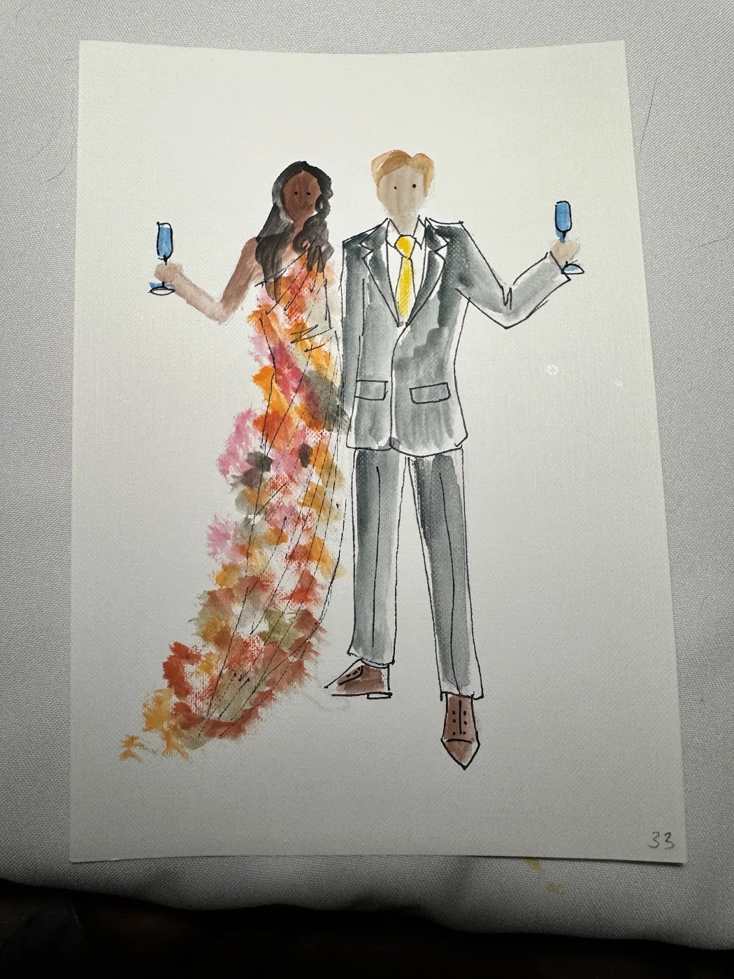 Akwarelowa ilustracja pary, kobieta w kwiecistej sukni i mężczyzna w szarym garniturze