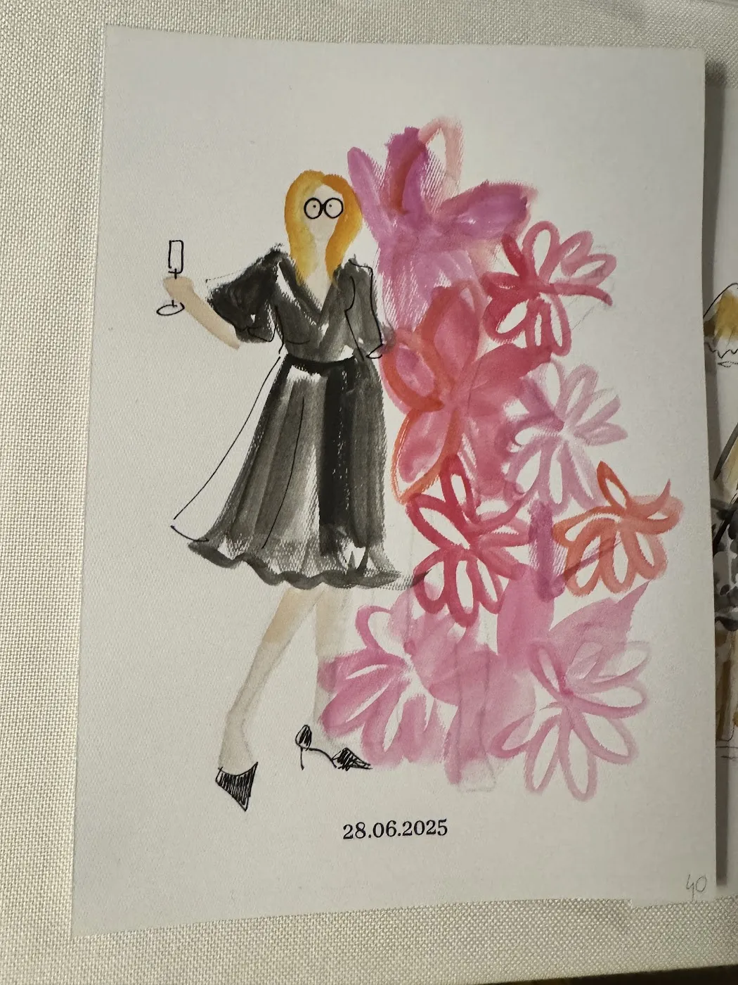Akwarelowa ilustracja kobiety w czarnej sukience na tle różowych kwiatów